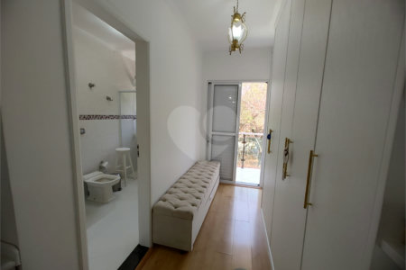 Sobrado à venda com 3 quartos, sendo 1 suíte, em Jardim Pinheiros, São Paulo, SP