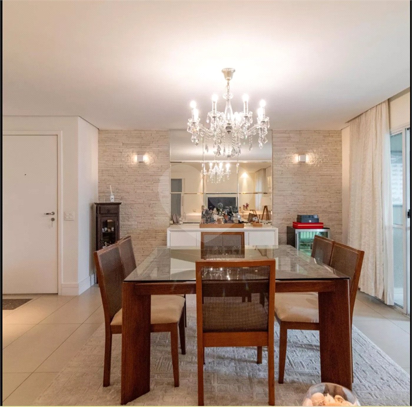 Apartamento à venda com 3 quartos, sendo 2 suítes,  em Várzea da Barra Funda, São Paulo, SP