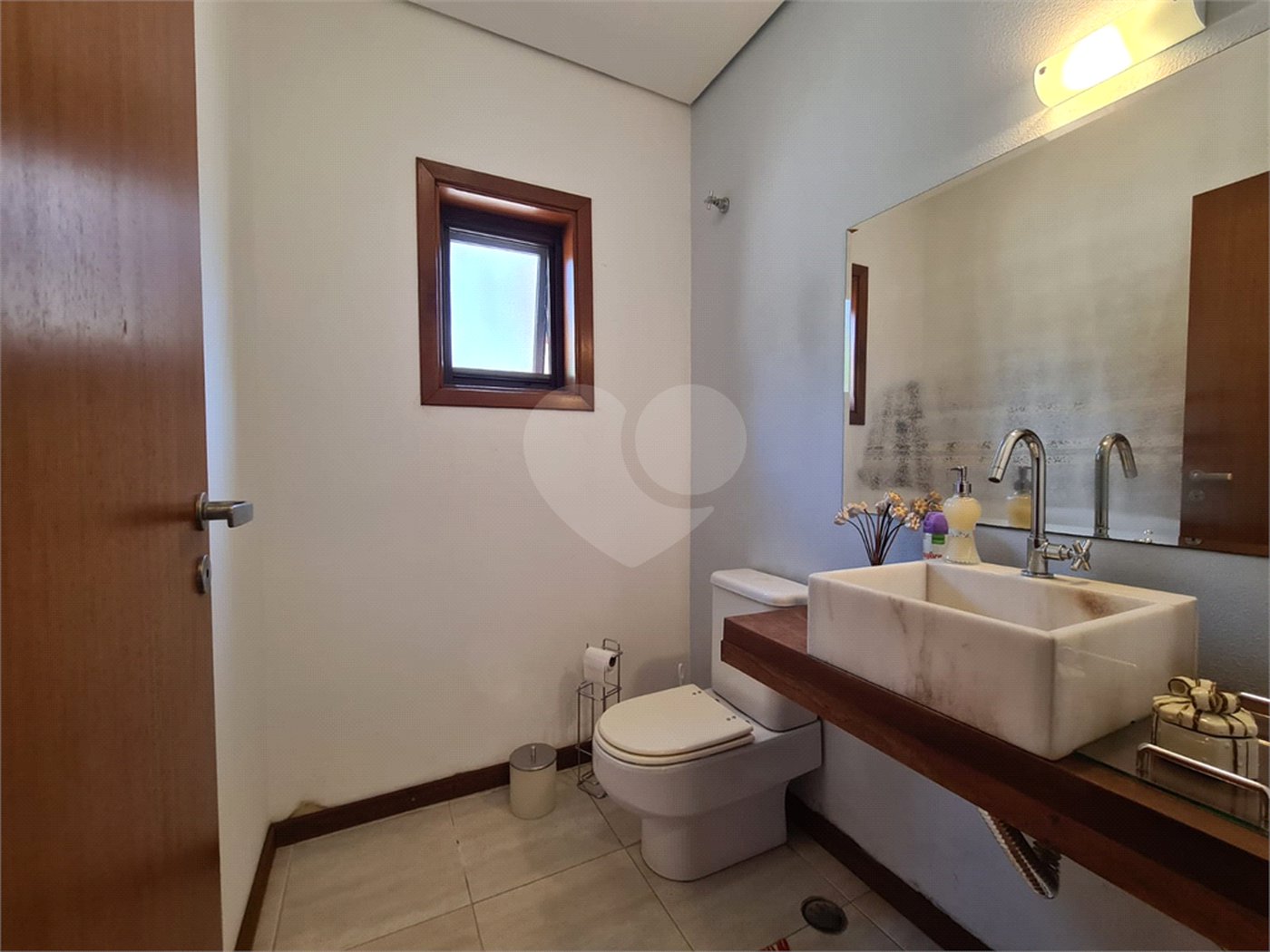Casa à venda com 4 suítes no condomínio Santa Teresa, Itupeva - SP