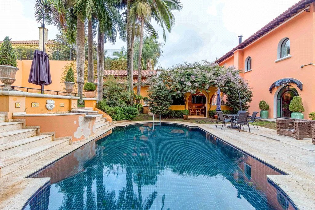 Sobrado à venda com 4 suítes em Jardim Guedala, São Paulo, SP