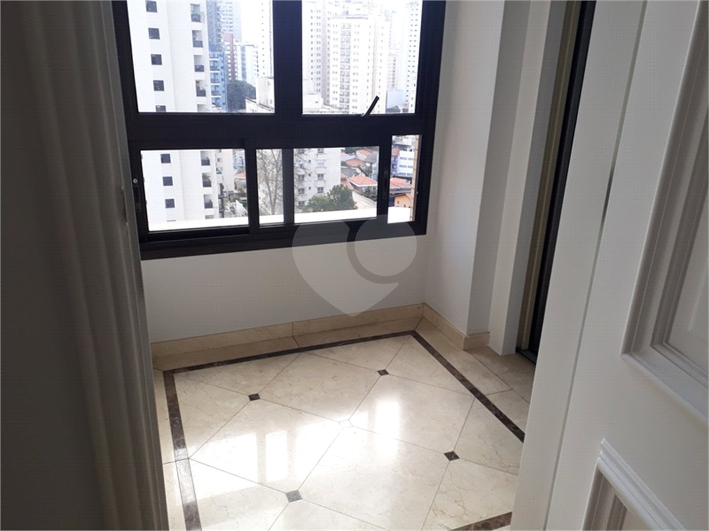 Apartamento à venda com 4 suítes em Santana, São Paulo, SP