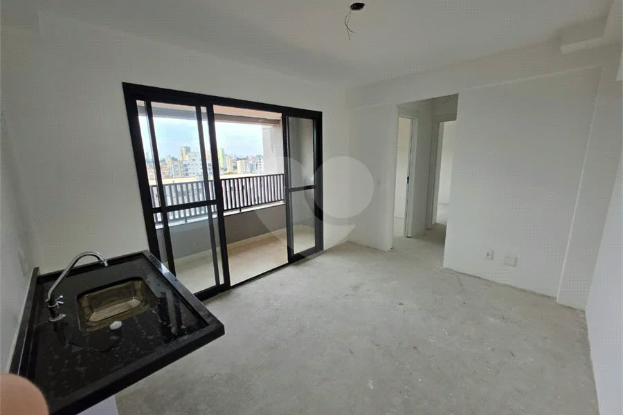 46 m², 2 dormitórios, suíte e lazer completo no rooftop, próximo ao metrô