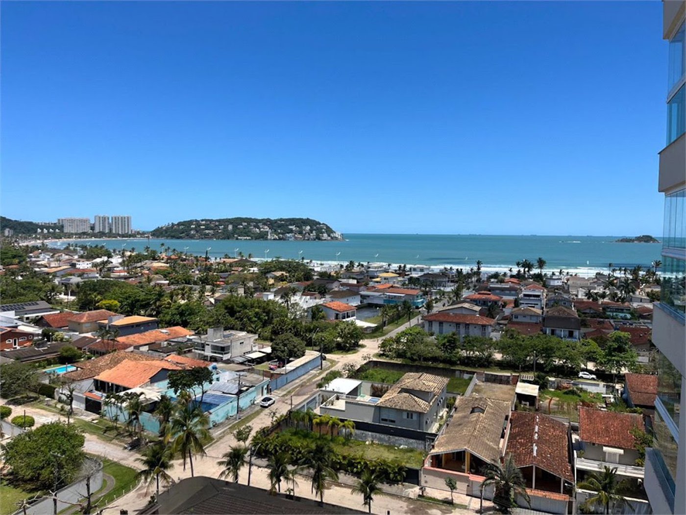 Apartamento Residencial à venda, Jardim Virginia, Guarujá - AP0995.
