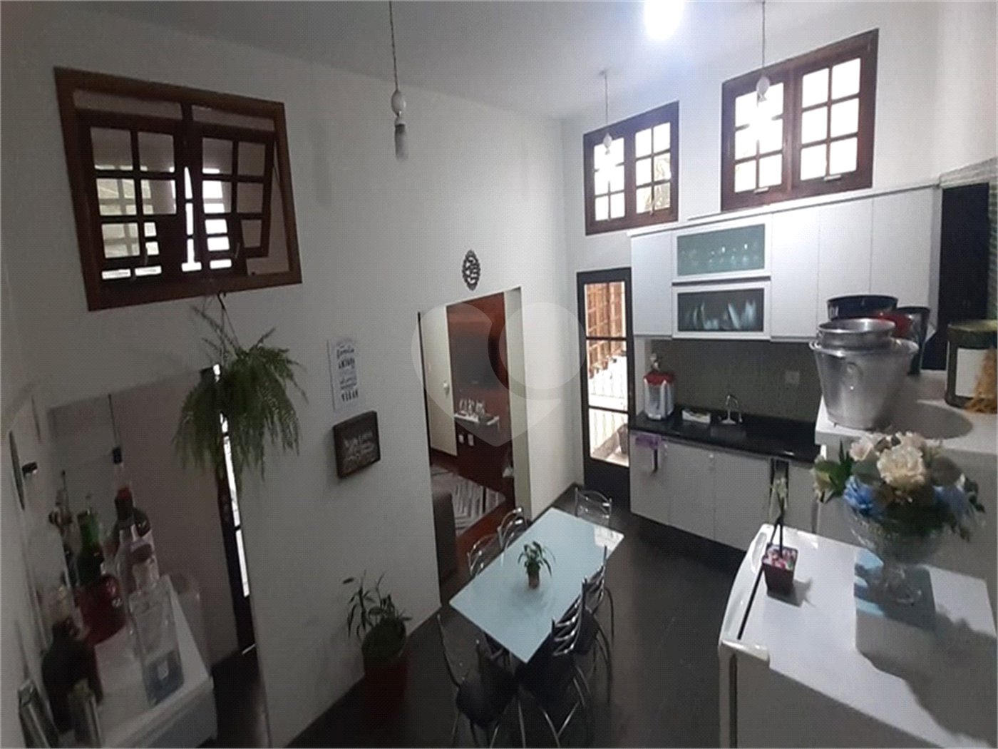 Casa à venda com 3 quartos, sendo 2 suítes, em Olho D'água, Mairiporã, SP