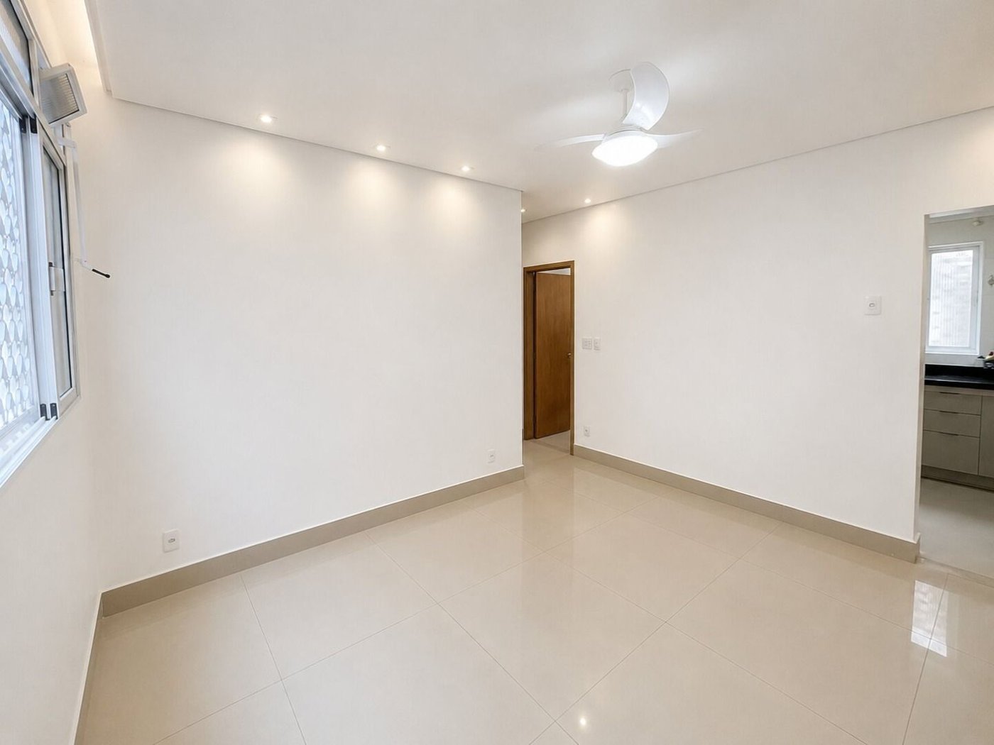 Apartamento à venda, 73 m² por R$ 550.000,00 - Embaré - Santos/SP