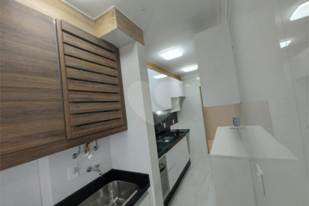 Apartamento à venda com 3 quartos, sendo 1 suíte,  no Centro, São Caetano do Sul, SP