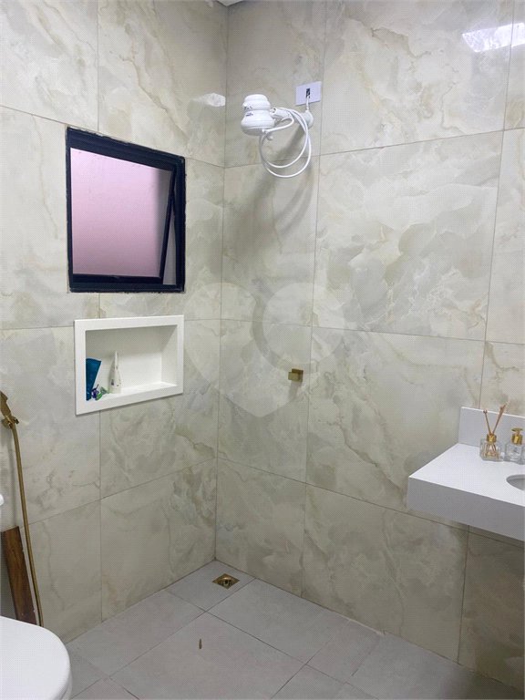 Casa à venda com 3 quartos, sendo 2 suítes, no condomínio Terras da Estância, Paulínia - SP