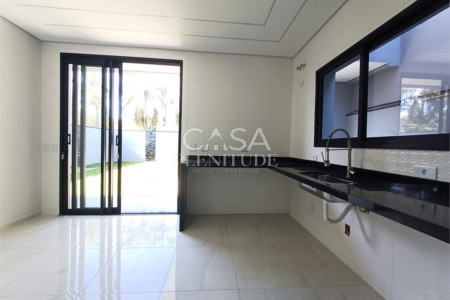 Casa em condomínio à venda com 3 quartos, sendo 1 suíte,  em Além Ponte, Sorocaba, SP