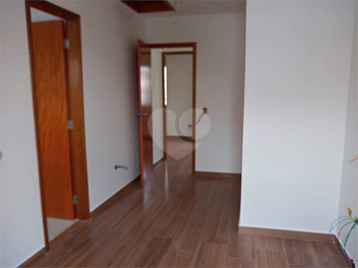 Casa à venda com 2 suítes no condomínio Residencial Napoles, São Paulo - SP