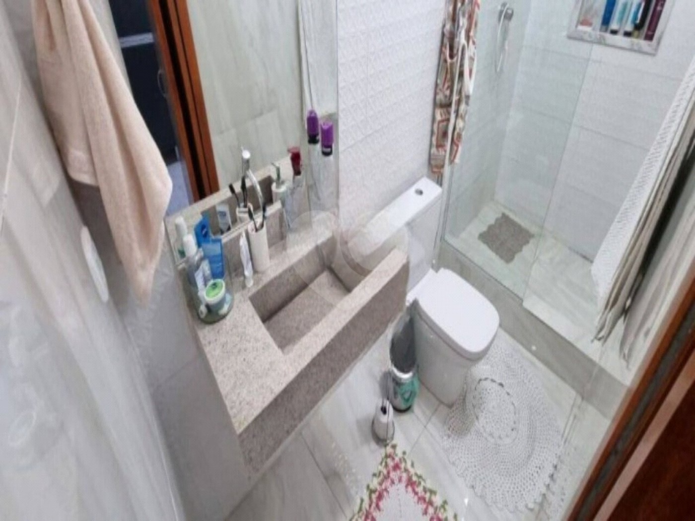 Casa à venda com 3 quartos, sendo 1 suíte, em Vila Carrão, São Paulo, SP