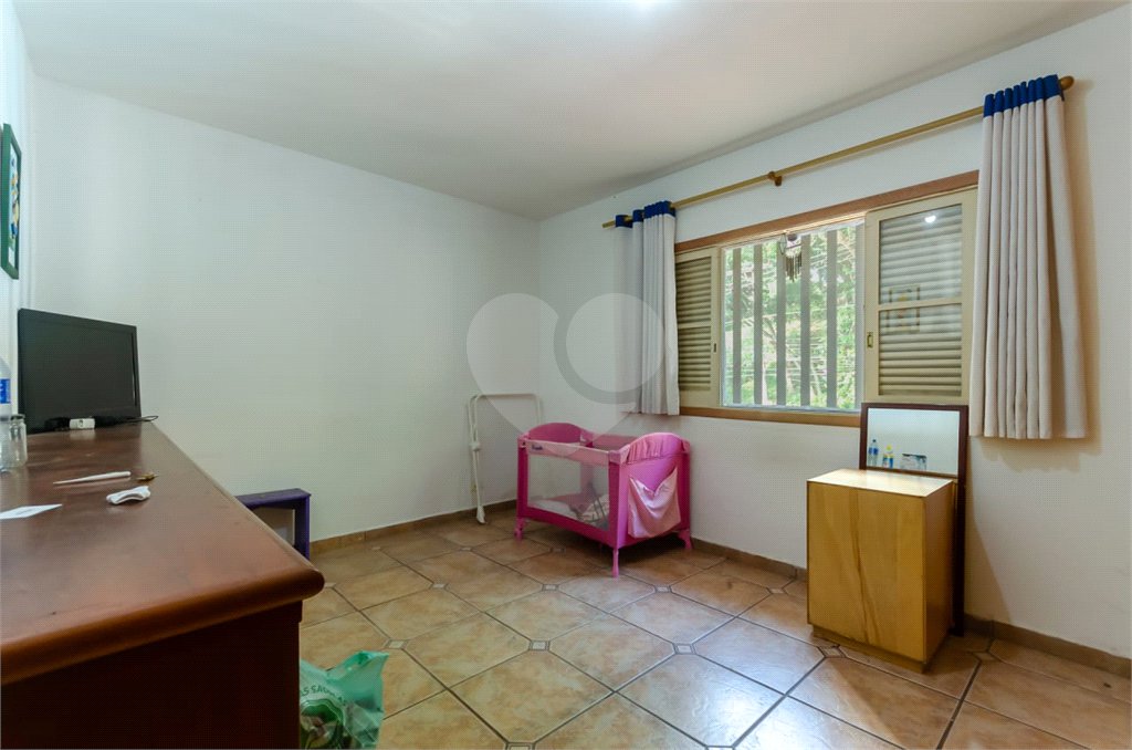 Sobrado à venda ou para alugar com 4 quartos, sendo 1 suíte, em Vila Anglo Brasileira, São Paulo, SP