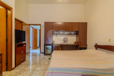Sobrado à venda com 3 quartos, sendo 1 suíte, em Jardim Vera Cruz, São Paulo, SP