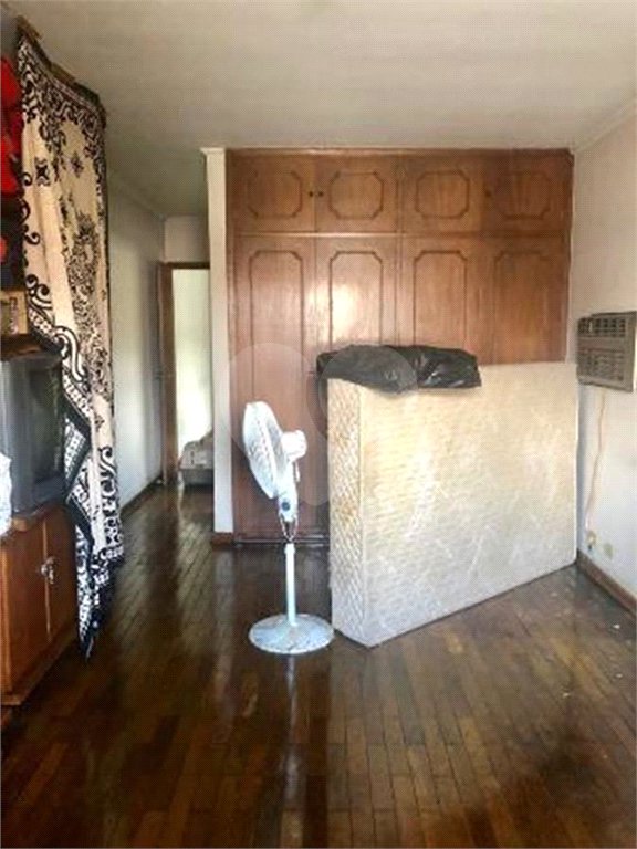 Sobrado à venda ou para alugar com 4 quartos, sendo 1 suíte, em Brooklin Paulista, São Paulo, SP