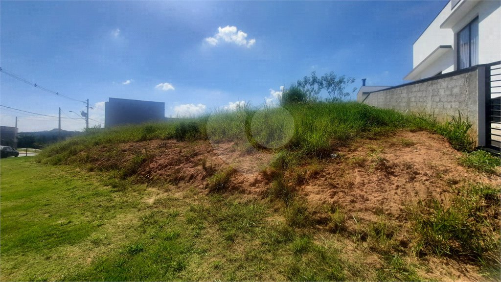 Terreno à venda no condomínio Reserva Jatobás, Louveira - SP