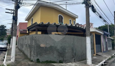Sobrado à venda com 3 quartos, sendo 1 suíte,  em Vila Aurora (zona Norte), São Paulo, SP