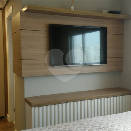 Apartamento à venda com 3 suítes em Jardim Caboré, São Paulo, SP