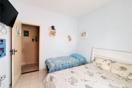 Casa à venda com 3 quartos, sendo 1 suíte, em Campo Grande, Rio de Janeiro, RJ