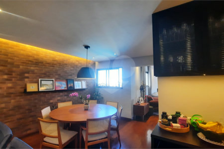 Apartamento à venda com 4 quartos, sendo 2 suítes, em Morumbi, São Paulo, SP
