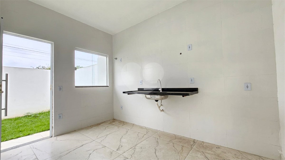 Casa à venda com 2 suítes no condomínio Loteamento Monte Libano, Rio de Janeiro - RJ