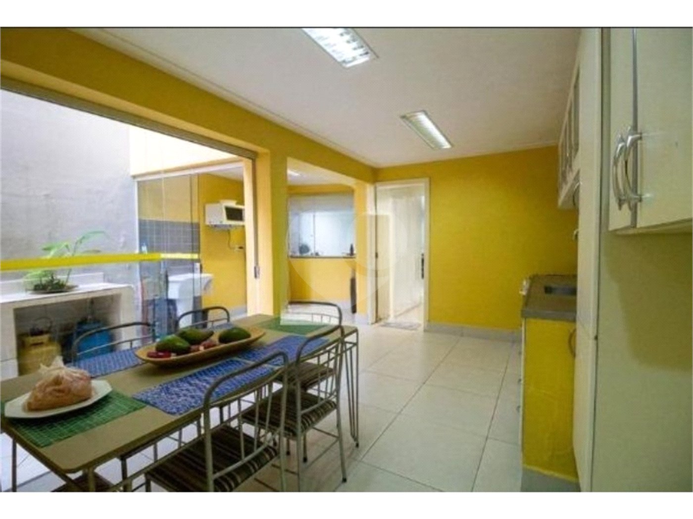 Casa à venda com 2 quartos, sendo 1 suíte, em Vila Monumento, São Paulo, SP