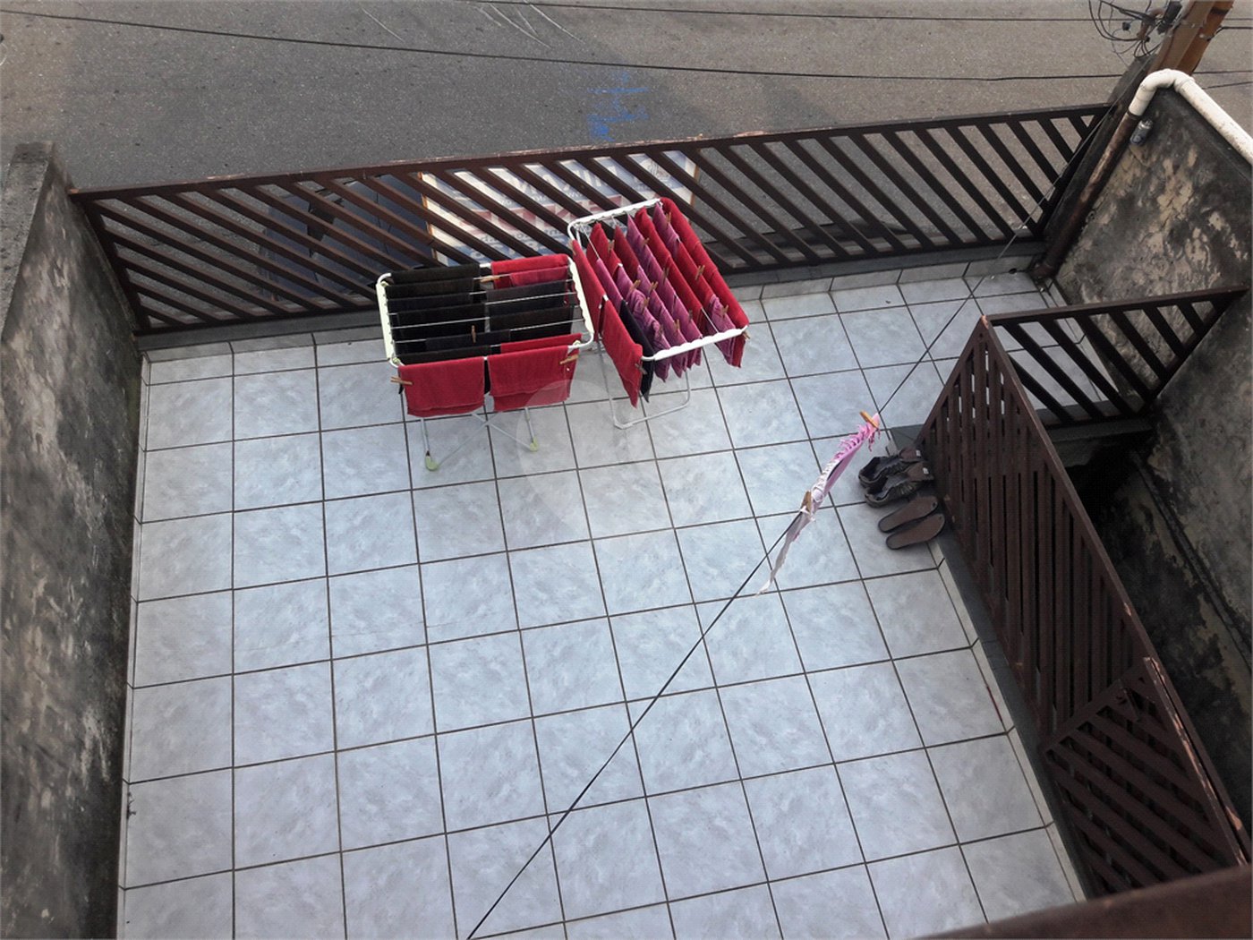 Sobrado à venda com 3 quartos, sendo 1 suíte, em Tremembé, São Paulo, SP