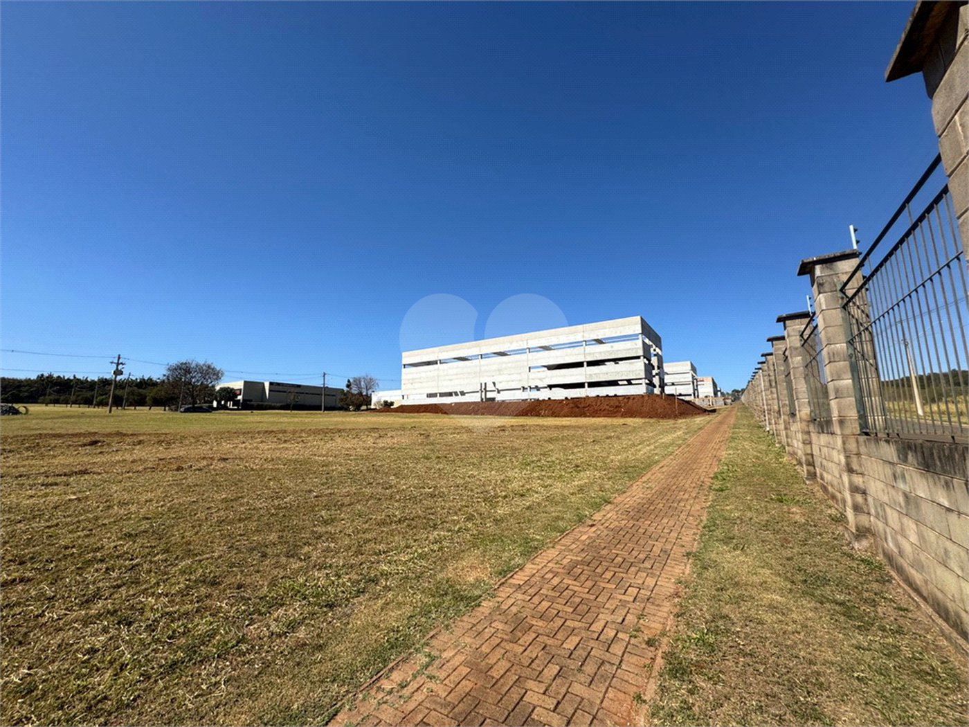 Terreno Comercial á venda em Parque tecnológico Damha II, em São Carlos.
