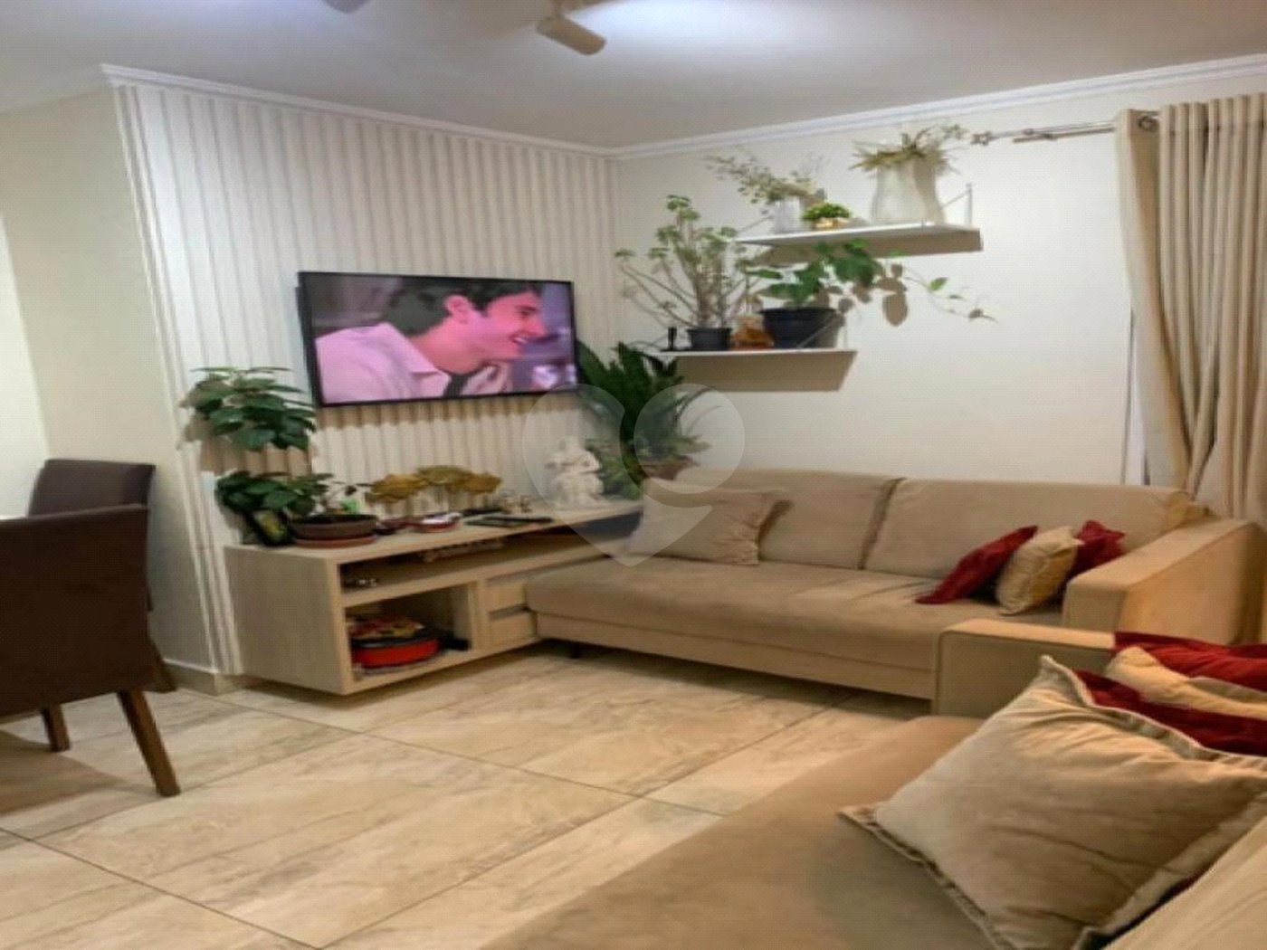 Ótimo apartamento na Vila Mascote, venha fazer uma visita.