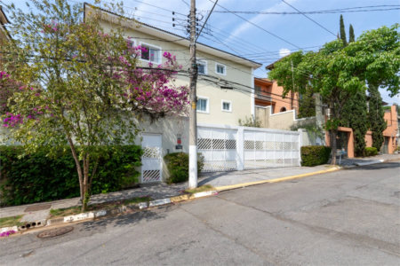 Casa à venda com 4 suítes em Morumbi, São Paulo, SP
