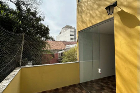 Casa de Vila para alugar com 4 suítes em Vila Romana, São Paulo, SP