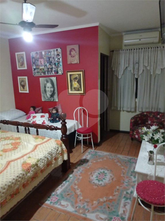 Casa à venda com 5 suítes em Vila Medeiros, São Paulo, SP