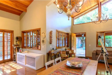 Casa à venda com 4 quartos, sendo 2 suítes,  em Granja Viana, Cotia, SP