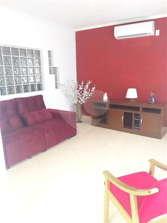 Casa à venda com 4 quartos, sendo 3 suítes, no condomínio São Joaquim, Vinhedo - SP