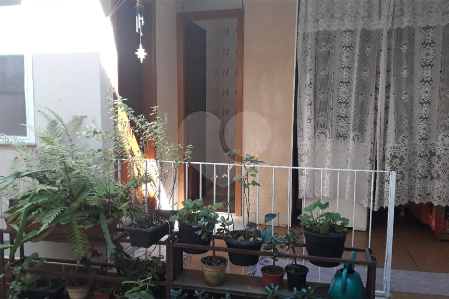 Sobrado à venda com 3 quartos, sendo 1 suíte,  em Horto Florestal, São Paulo, SP