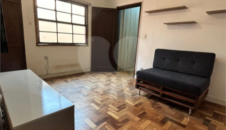 Sobrado à venda com 4 quartos, sendo 2 suítes,  em Jaguaré, São Paulo, SP