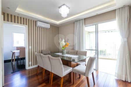 Apartamento à venda com 4 suítes em Vila Sofia, São Paulo, SP