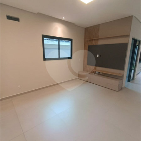 Casa para alugar com 3 quartos, sendo 1 suíte, no condomínio Recanto dos Paturis, Vinhedo - SP