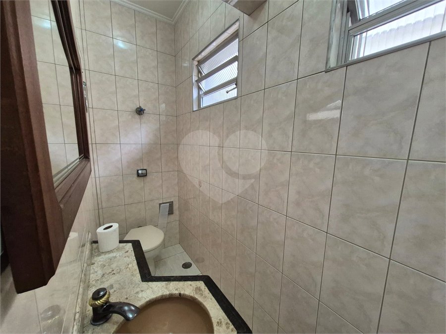 Casa à venda ou para alugar com 3 quartos, sendo 1 suíte, em Parque São Domingos, São Paulo, SP