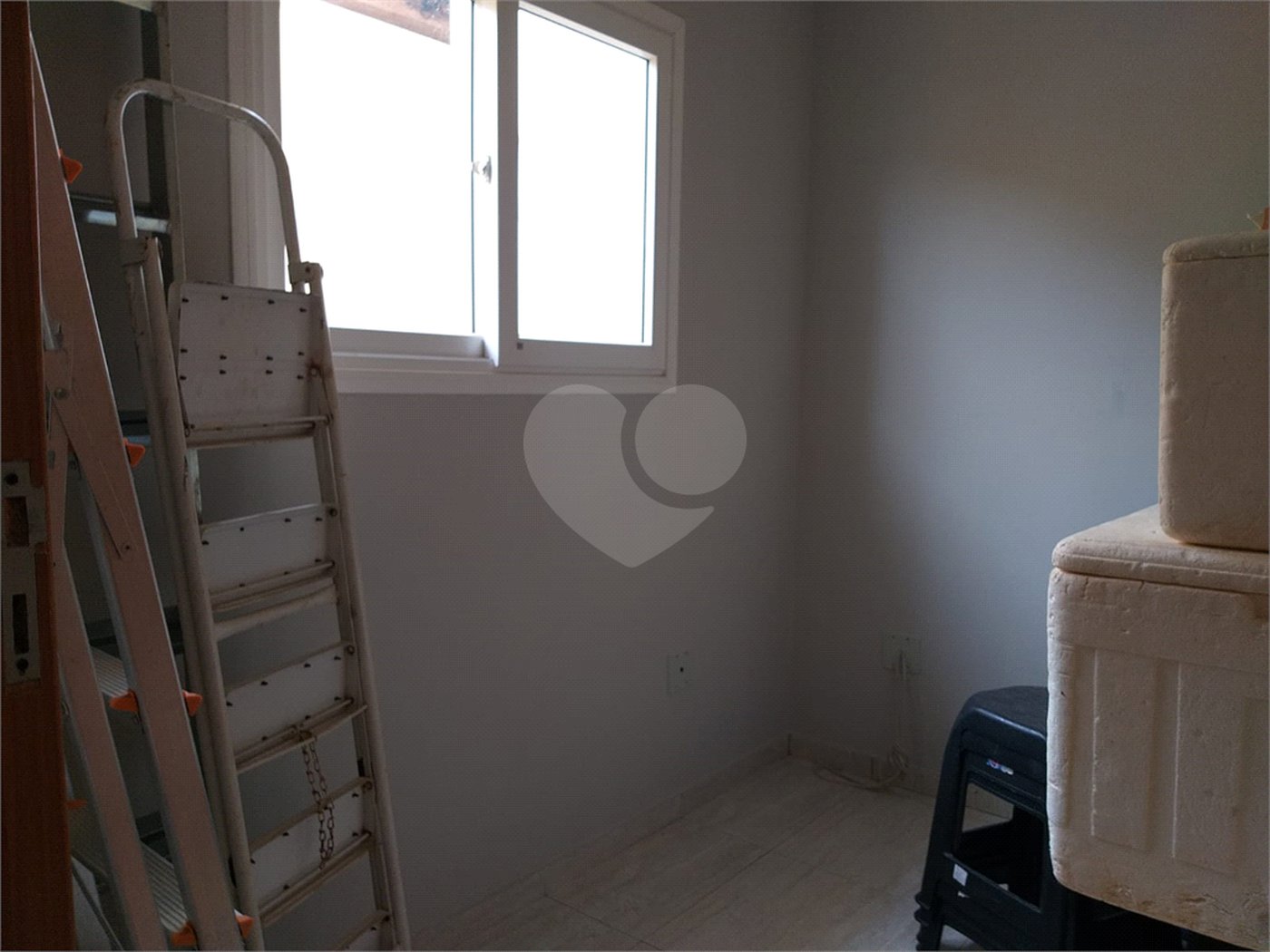Casa à venda com 3 quartos, sendo 2 suítes, em Jardim das Estações (vila Xavier), Araraquara, SP