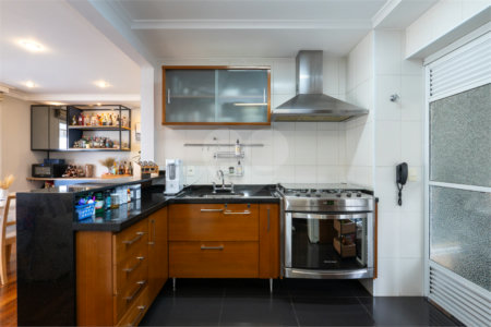 Apartamento à venda com 2 quartos, sendo 1 suíte, em Brooklin, São Paulo, SP