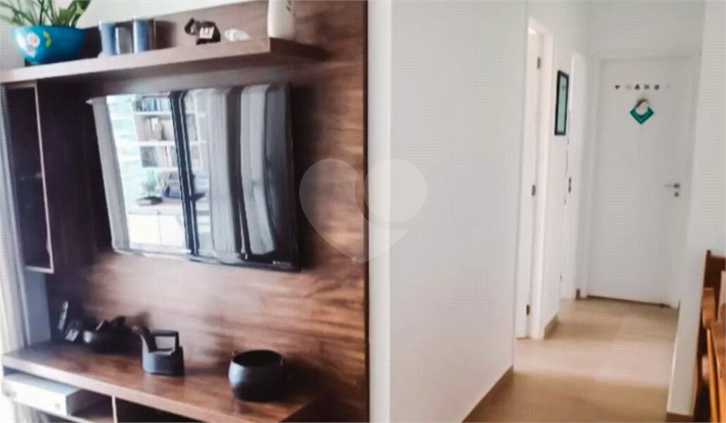 Apartamento à venda com 3 quartos, sendo 1 suíte, em Bom Retiro, São Paulo, SP