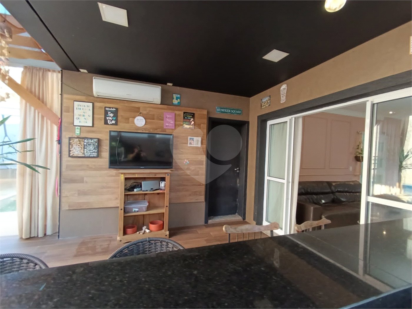 Casa à venda com 4 quartos, sendo 1 suíte, no condomínio Jardim Reserva Bom Viver de Indaiatuba, Indaiatuba - SP