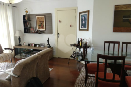 Apartamento à venda com 3 quartos, sendo 1 suíte, em Planalto Paulista, São Paulo, SP