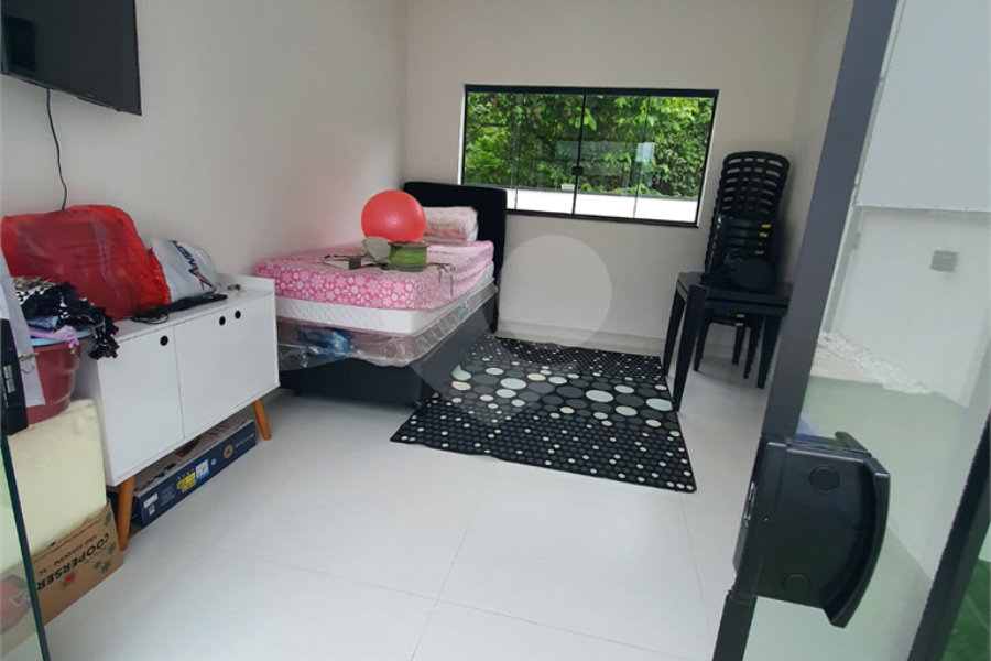 Casa à venda com 6 quartos, sendo 4 suítes, em Chácara do Remanso, Vargem Grande Paulista, SP