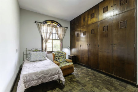 Casa à venda com 4 quartos, sendo 2 suítes, em Jardim Leonor, São Paulo, SP