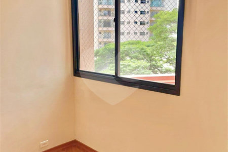 Apartamento à venda ou para alugar com 1 suíte em Indianópolis, São Paulo, SP
