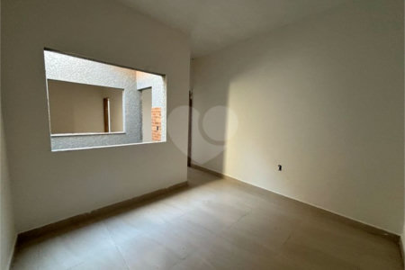 Casa de Vila à venda com 2 quartos em Jardim Paulista, Sorocaba, SP