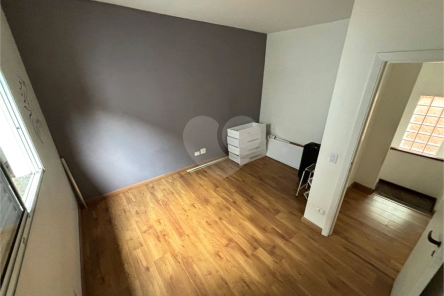 Sobrado à venda com 3 quartos, sendo 1 suíte, em Horto, São Paulo, SP