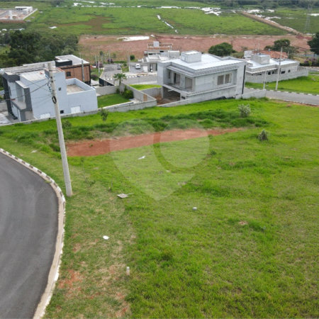 Terreno à venda no Centro, Bom Jesus dos Perdões, SP