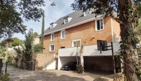 Casa à venda com 5 quartos, sendo 4 suítes,  no condomínio Malota, Jundiaí - SP