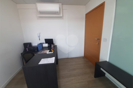 Sala comercial a venda no Patriani Offices em Atibaia